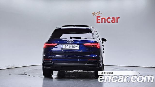 Audi Q3 (F3) 35 TDI Premium 2023 — фото 4