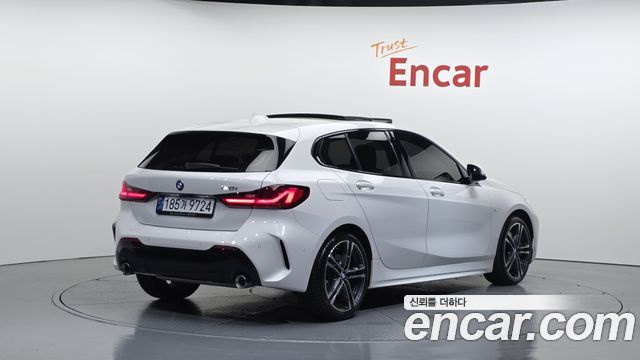 BMW 1 Series (F40) 120i M Sports 2023 — фото 2