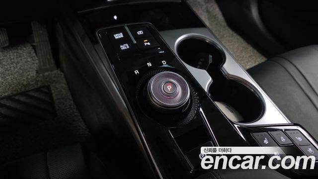 Kia K8 2.5 Gasoline 2WD Noblesse 2022 — фото 9