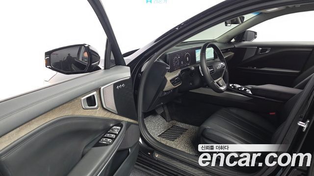 Kia K8 2.5 Gasoline 2WD Noblesse 2022 — фото 10