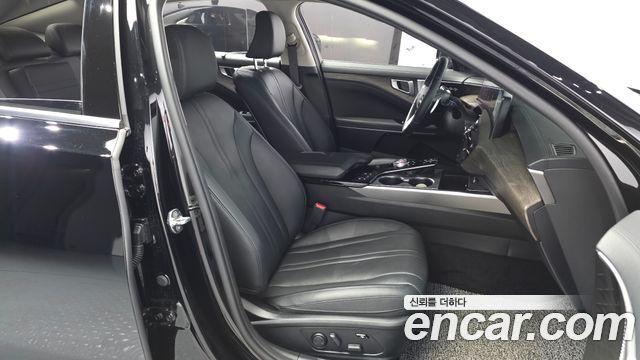 Kia K8 2.5 Gasoline 2WD Noblesse 2022 — фото 12
