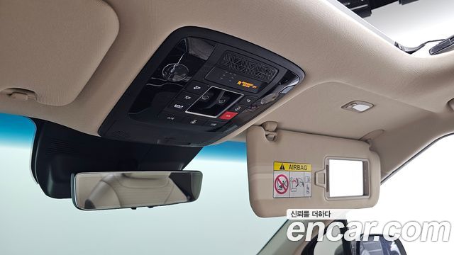 Kia Carnival (IV) HEV 9seater Gravity 2024 — фото 20