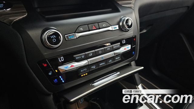 Ford Explorer (VI) 2.3 LimIted 4WD 2020 — фото 21