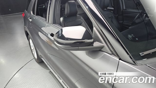Ford Explorer (VI) 2.3 LimIted 4WD 2020 — фото 38
