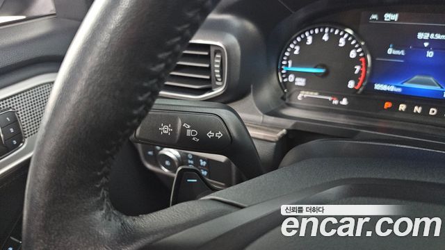 Ford Explorer (VI) 2.3 LimIted 4WD 2020 — фото 40