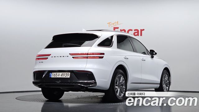 Genesis GV70 2.5T Gasoline 2WD 2025 — фото 2