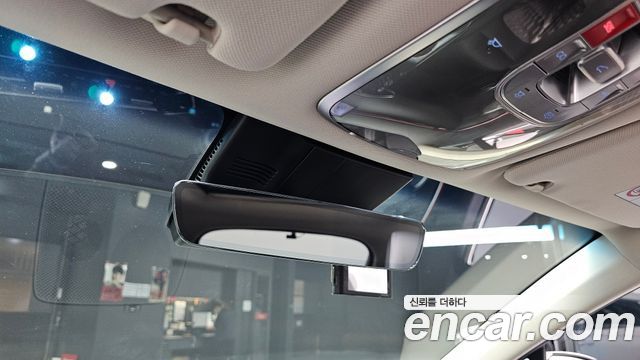 Genesis GV70 2.5T Gasoline 2WD 2025 — фото 19