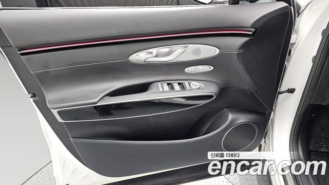 Genesis GV70 2.5T Gasoline 2WD 2025 — фото 24