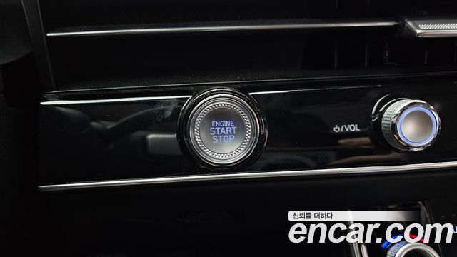 Genesis GV70 2.5T Gasoline 2WD 2025 — фото 31
