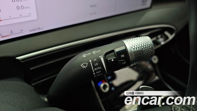 Genesis GV70 2.5T Gasoline 2WD 2025 — фото 33