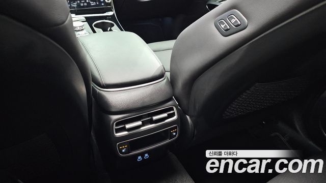 Genesis GV70 2.5T Gasoline 2WD 2025 — фото 34
