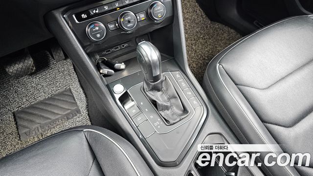 Volkswagen Tiguan (II) 2.0 TDI Prestige 2020 — фото 9