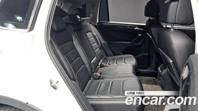 Volkswagen Tiguan (II) 2.0 TDI Prestige 2020 — фото 11