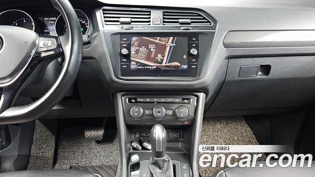 Volkswagen Tiguan (II) 2.0 TDI Prestige 2020 — фото 13