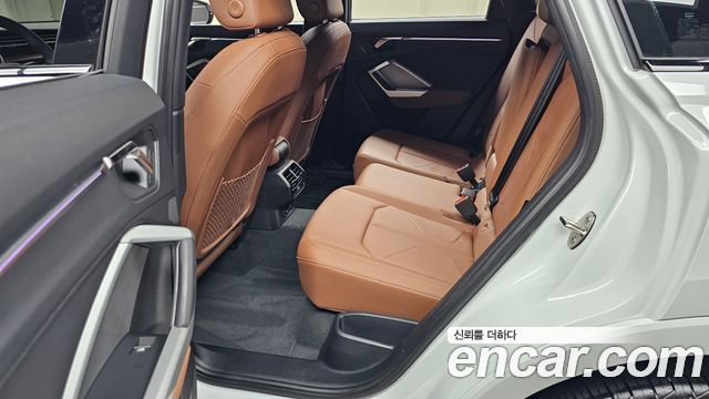 Audi Q3 (F3) 40 TFSI Quattro Premium 2025 — фото 11
