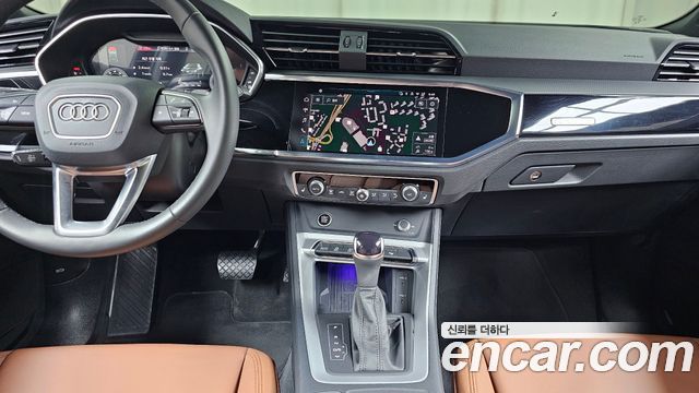 Audi Q3 (F3) 40 TFSI Quattro Premium 2025 — фото 13