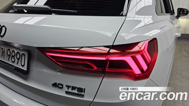 Audi Q3 (F3) 40 TFSI Quattro Premium 2025 — фото 23