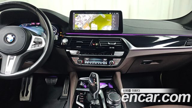 BMW 5 Series (G30) 530i xDrive M Sport Package 2023 — фото 18