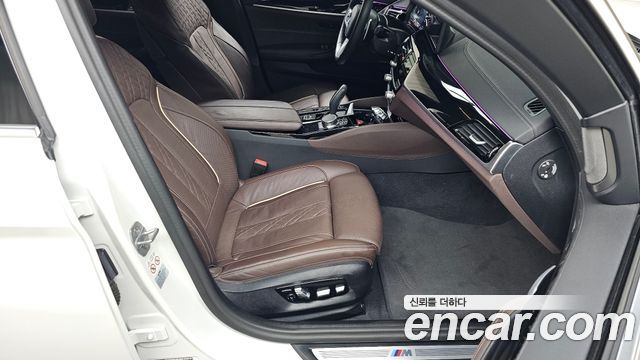 BMW 5 Series (G30) 530i xDrive M Sport Package 2023 — фото 26