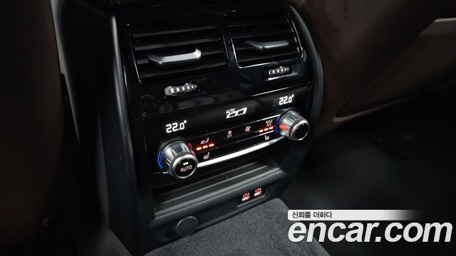 BMW 5 Series (G30) 530i xDrive M Sport Package 2023 — фото 31