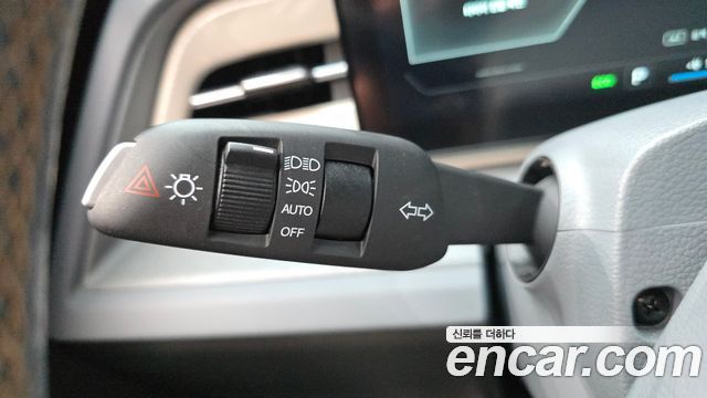 KG Mobility (SsangYong) Torres EVX E7 2024 — фото 27