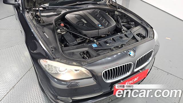 BMW 5 Series (F10) 520d 2011 — фото 6
