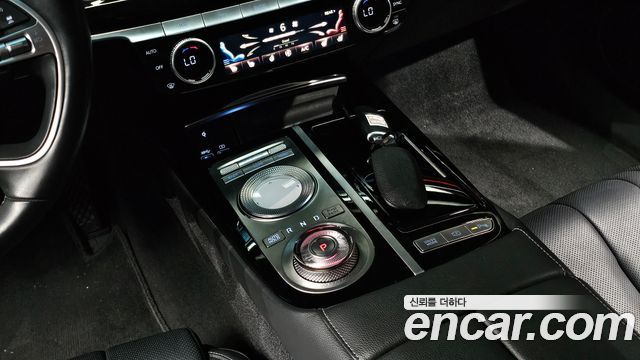 Genesis G80 (RG3) Gasoline 2.5 Turbo 2WD 2022 — фото 9