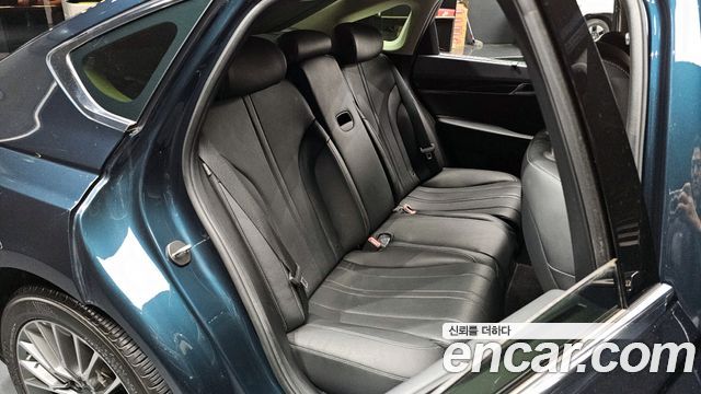 Genesis G80 (RG3) Gasoline 2.5 Turbo 2WD 2022 — фото 10