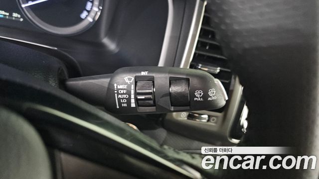 KG Mobility (SsangYong) Rexton Sports Diesel 2.2 2WD Prestige 2021 — фото 14