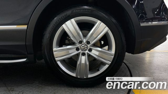 Volkswagen Tiguan (II) 2.0 TDI 4Motion Prestige 2020 — фото 5