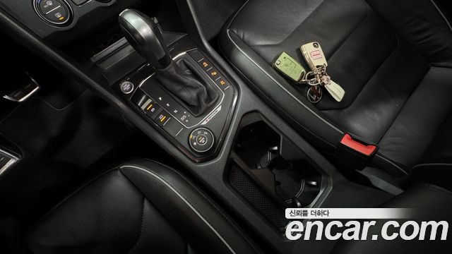 Volkswagen Tiguan (II) 2.0 TDI 4Motion Prestige 2020 — фото 9