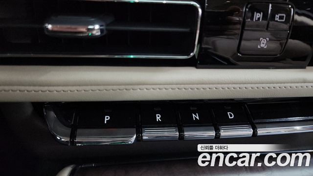 Lincoln Aviator (II) 3.0 Reserve  AWD 2023 — фото 9