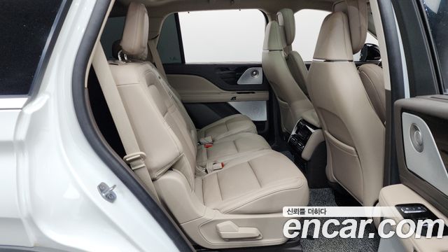 Lincoln Aviator (II) 3.0 Reserve  AWD 2023 — фото 11