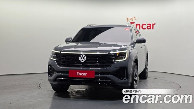 Volkswagen Atlas 2.0 TSI R-LINE 7-Seater 2025 — фото 3