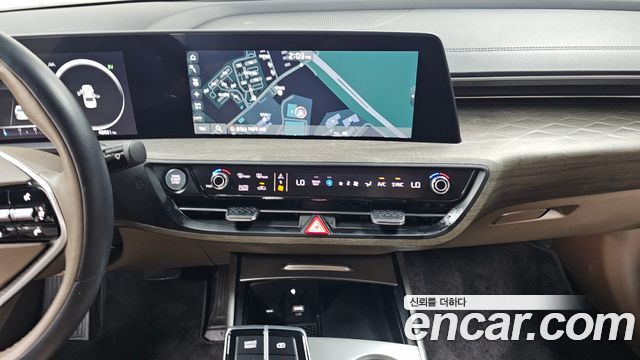 Kia K8 Hybrid Noblesse 2023 — фото 12