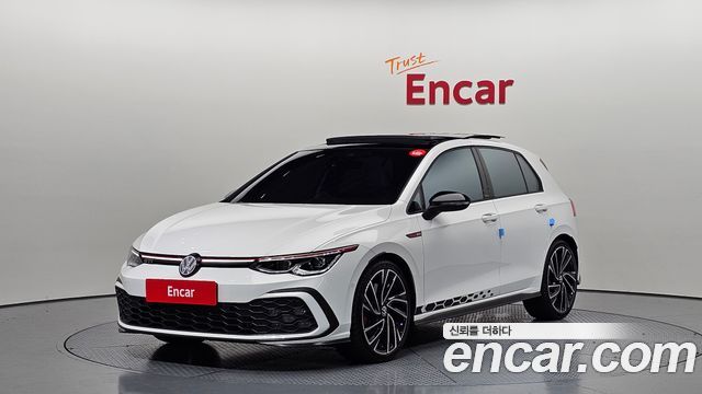 Volkswagen Golf (VIII) 2.0 GTI