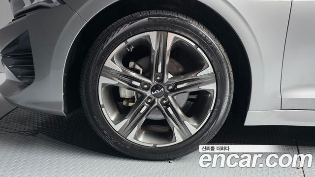 Kia K5 (III) 2.0 Prestige 2023 — фото 5
