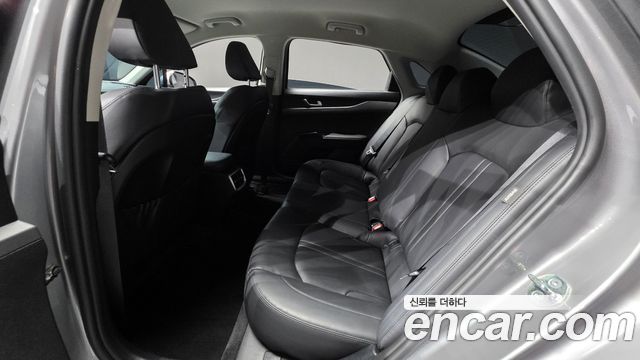 Kia K5 (III) 2.0 Prestige 2023 — фото 12
