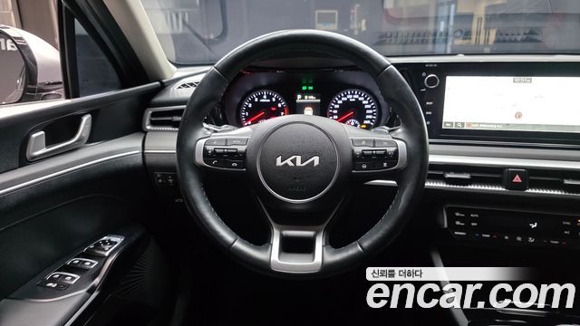 Kia K5 (III) 2.0 Prestige 2023 — фото 14