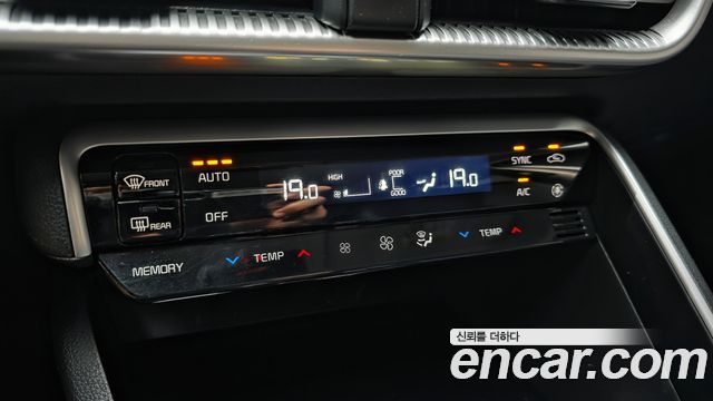 Kia K5 (III) 2.0 Prestige 2023 — фото 18