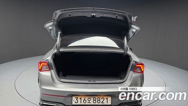 Kia K5 (III) 2.0 Prestige 2023 — фото 20