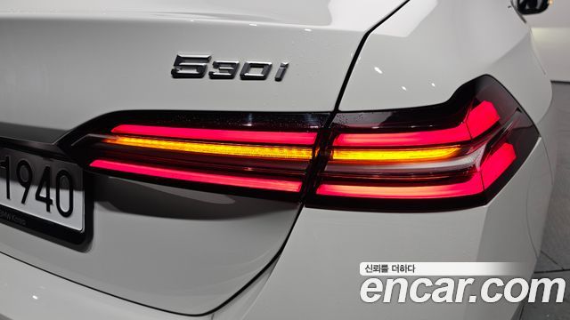 BMW 5 Series (G60) 530i xDrive M Sport 2025 — фото 23
