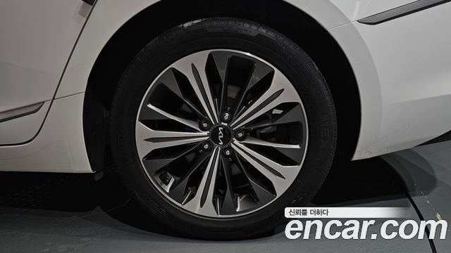 Kia K8 Hybrid Noblesse Lite 2022 — фото 21