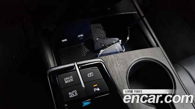Kia K8 Hybrid Noblesse Lite 2022 — фото 28