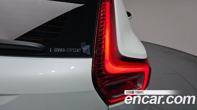 Volvo XC40 T4 R-Design 2019 — фото 29