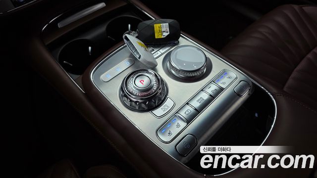 Genesis G90 (RS4) Gasoline 3.5 Turbo AWD 2022 — фото 9