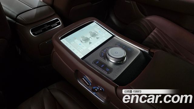 Genesis G90 (RS4) Gasoline 3.5 Turbo AWD 2022 — фото 19