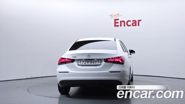 Mercedes-Benz A-Class (W177) A220 Sedan 2020 — фото 4