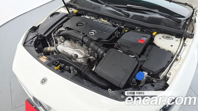 Mercedes-Benz A-Class (W177) A220 Sedan 2020 — фото 6