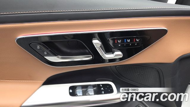 Mercedes-Benz CLE-Class (C236) CLE200 Cabriolet 2025 — фото 31